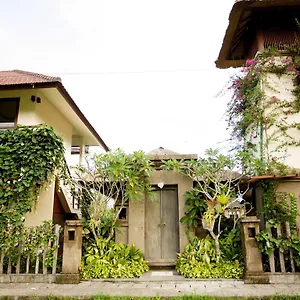 https://rumah-taman-ubud.ubudhotelsnow.com